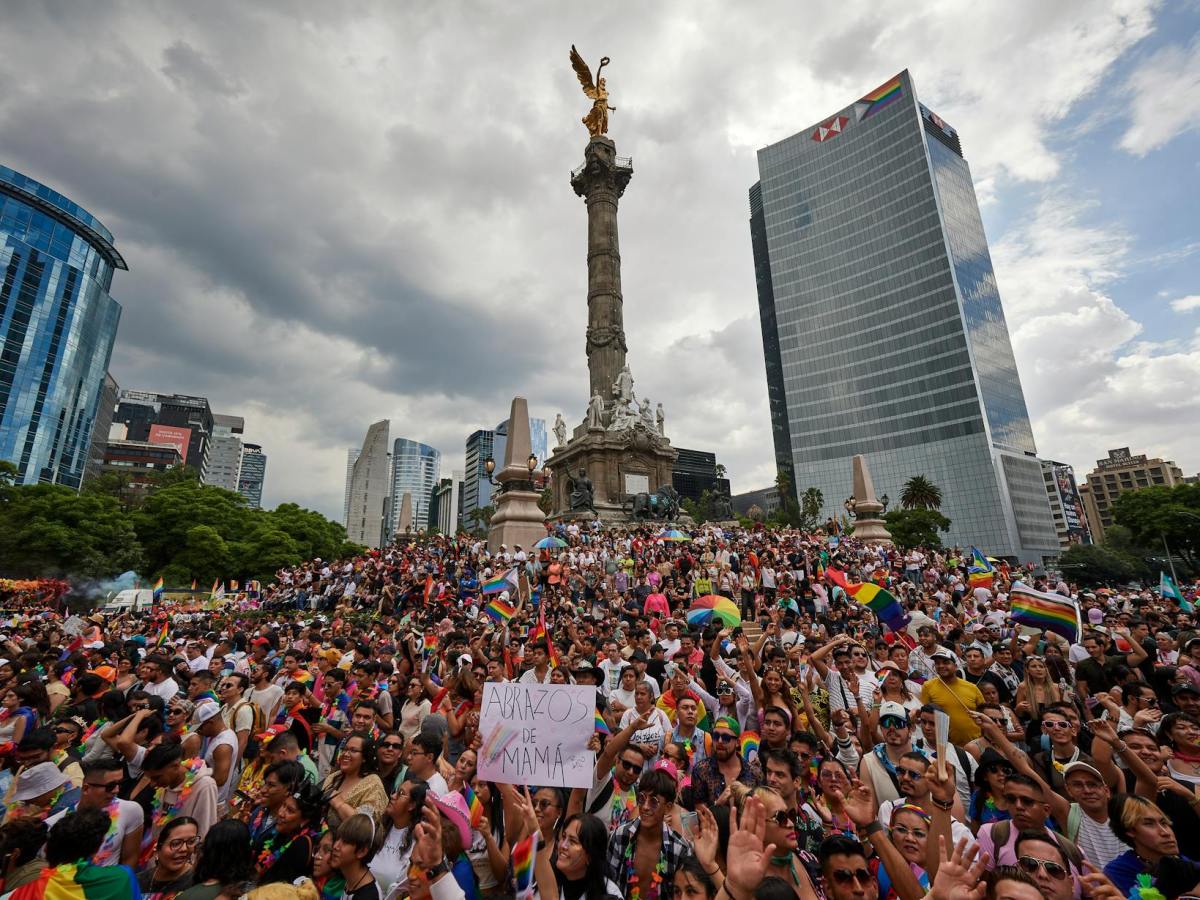 Diversity at the&nbsp;Crossroads